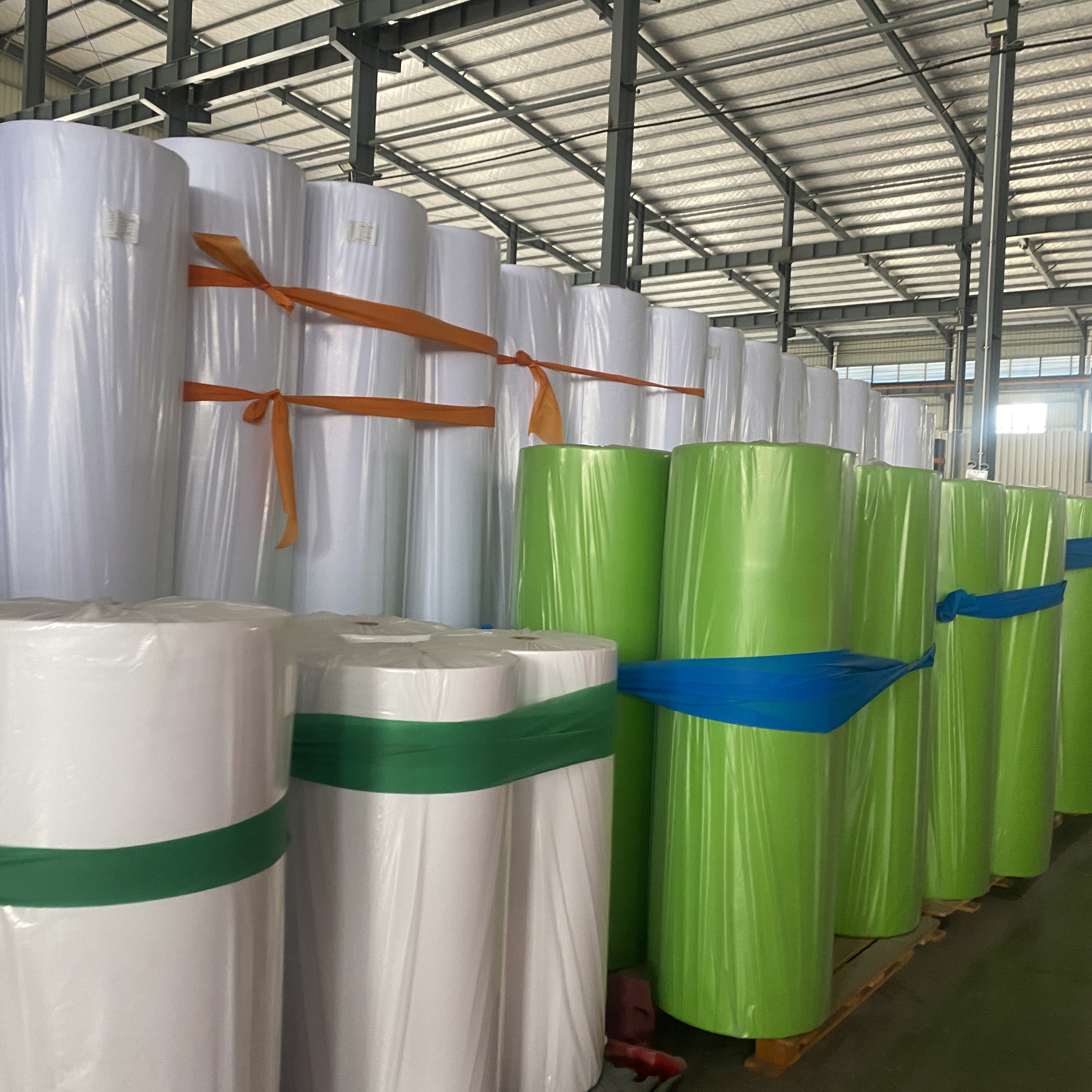 Disposable Nonwoven Bedsheet 100% PP Nonwoven Fabric pre-cut Bed Sheet