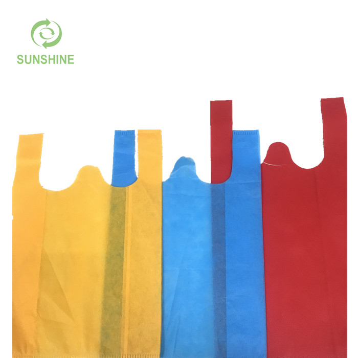 Eco-friendly 100% PP Nonwoven Fabric Cloth Colorful T-shirt Bag Spunbonded Shopping Bags