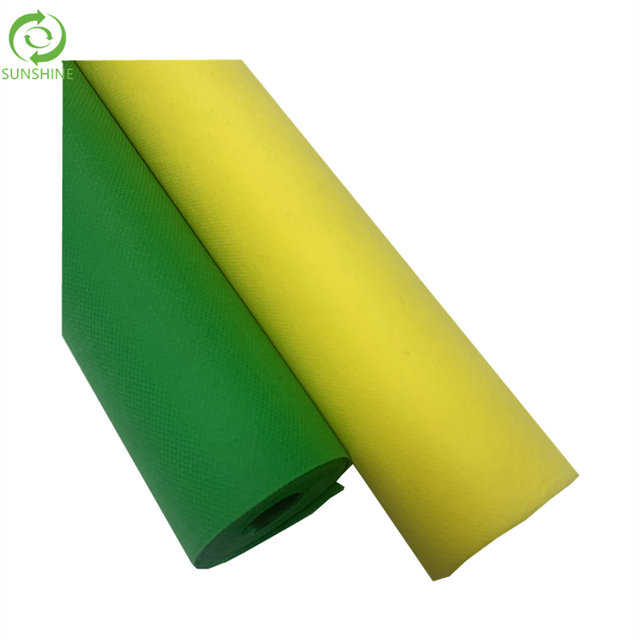 100% Pp Nonwoven Tablecloth Roll TNT Spunbonded Non Woven Fabric Table Cover